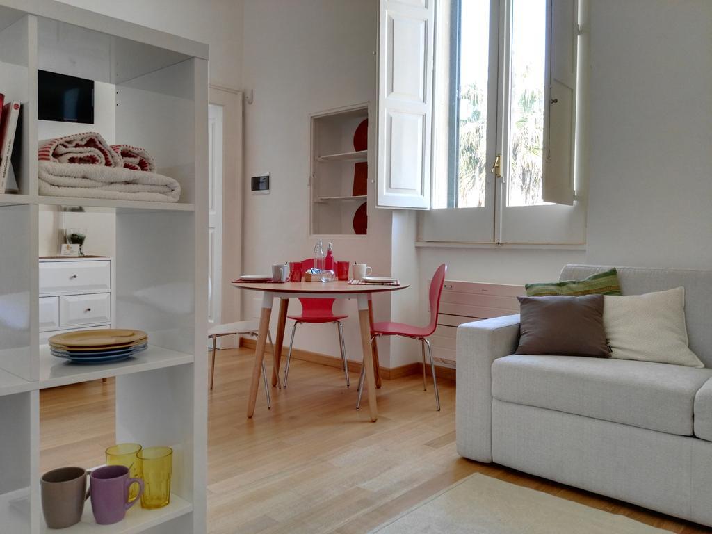 B&B La Casa Gialla Λέτσε Εξωτερικό φωτογραφία